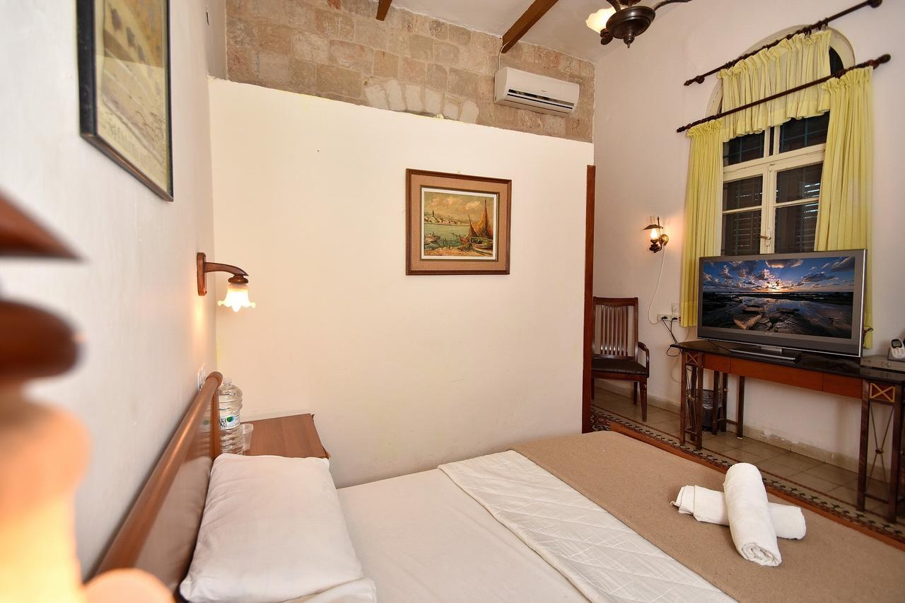 Carmel Hotel 제파트 외부 사진